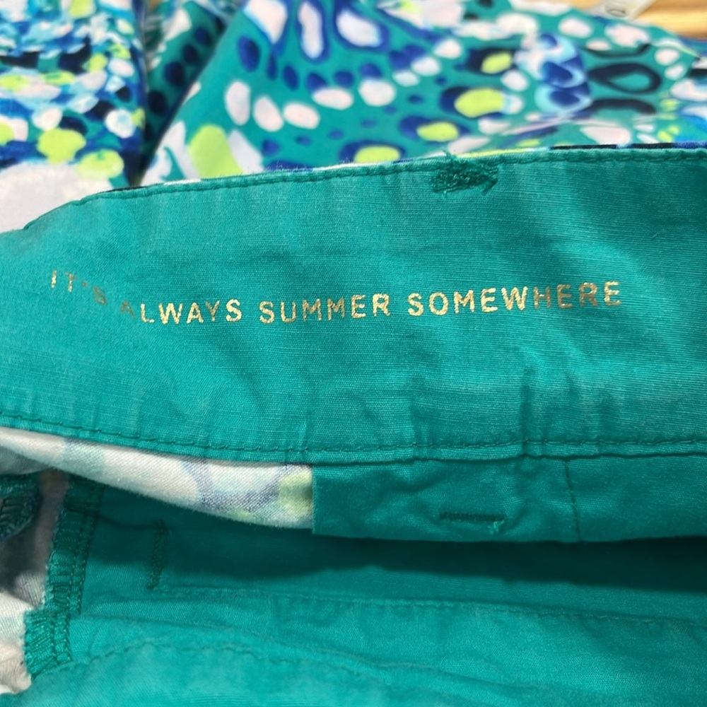 Lilly Pulitzer Callahan Shorts Size 00 Blue Green Print Stretch Resort - Picture 11 of 12